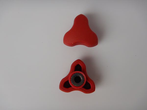 Dagger Bulkhead/Footplate Tri-Nob Wing-Nut RED with M6 Thread